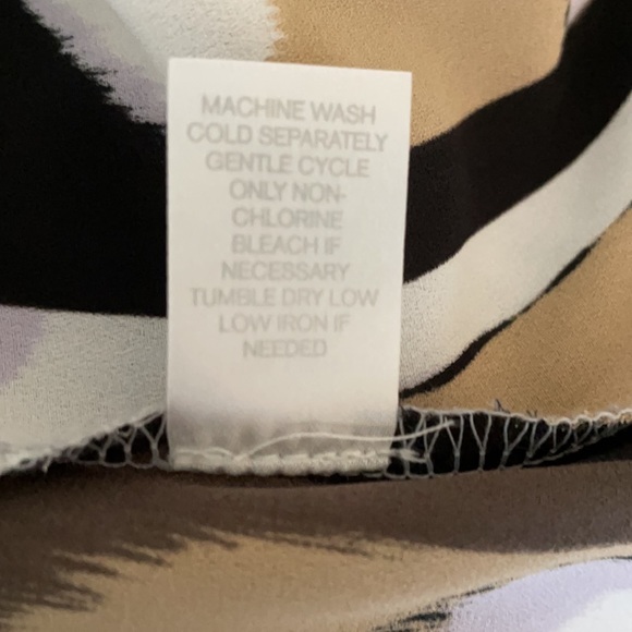 Charming Charlie Woman’s Long sleeve Top Size Small - Picture 7 of 7